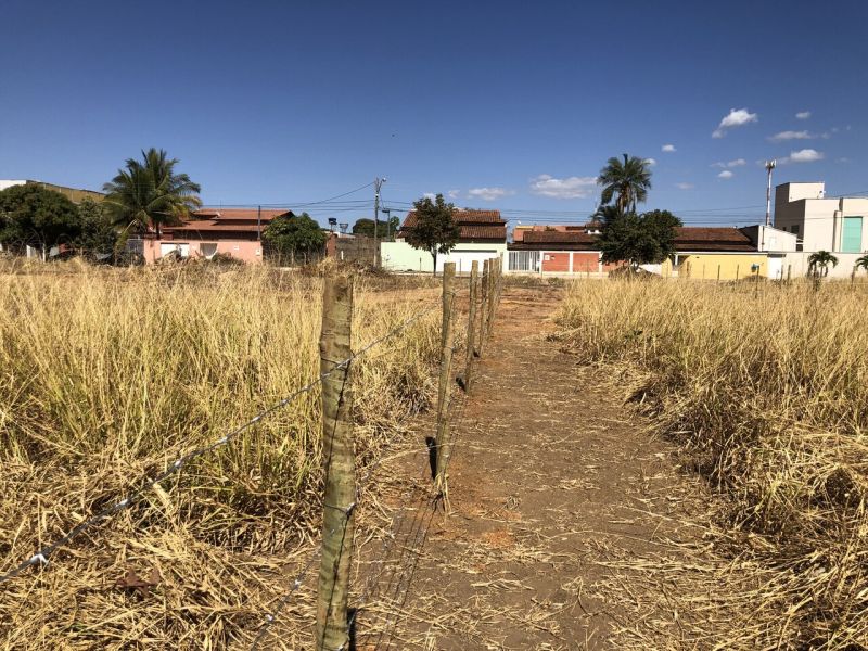 Fachada do imóvel EXCELENTE TERRENO À VENDA EM CALDAS NOVAS – REGIÃO EM EXPANSÃO NA ESTÂNCIA ITANHAGÁ